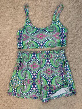 iHeartRaves Spirit of the Forest, Top & Shorts